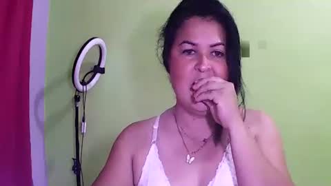 merlis0x online show from November 7, 2025, 1:16 am