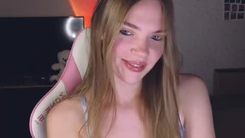 Snapshot of merry_dancers_ chatting on January 21, 2025, 4:37 pm Susan online show from January 21, 2025, 4:37 pm