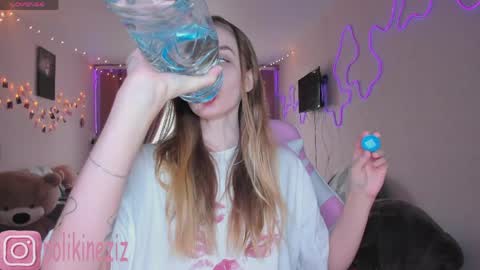 Sara online show from April 2, 2026, 2:26 pm