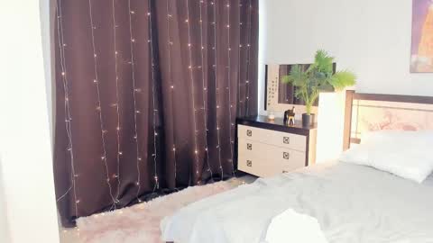 Lollita online show from March 5, 2025, 10:22 am