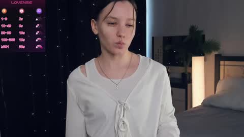 Lollita online show from March 9, 2025, 7:56 am