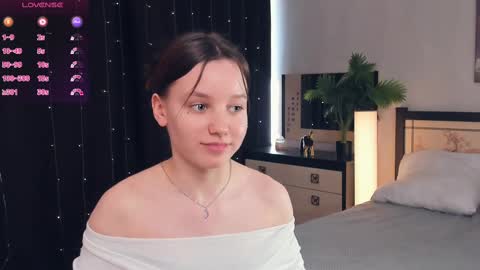 Lollita online show from March 9, 2025, 11:03 am