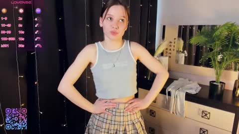 Lollita online show from March 12, 2025, 10:26 am