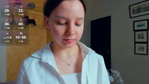 Lollita online show from September 14, 2025, 9:41 am