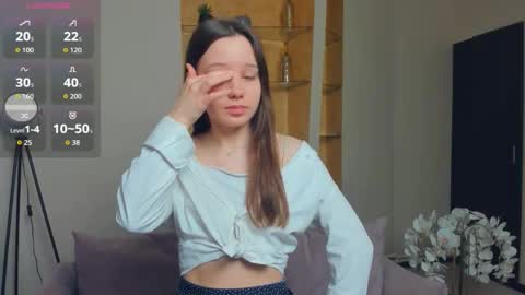 Lollita online show from November 5, 2025, 10:48 am