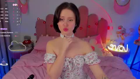 Anna online show from March 2, 2025, 9:31 am