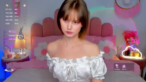 Anna online show from November 18, 2025, 6:18 am