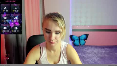 merymidnight online show from December 3, 2025, 7:05 am