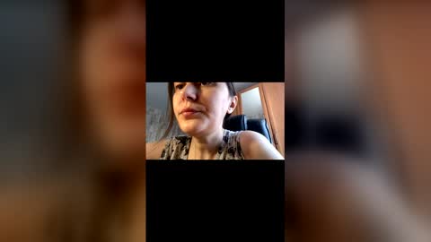 Jessica online show from April 21, 2026, 2:56 pm