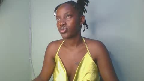 meggy and bree online show from April 28, 2026, 11:04 am