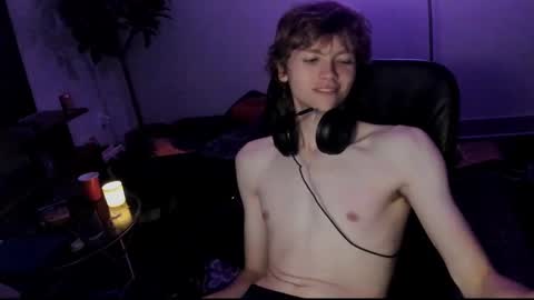 metalhedzoomer online show from September 27, 2025, 1:10 am