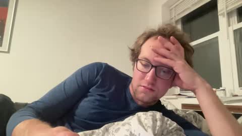 Snapshot of metallica92786 chatting on December 23, 2024, 2:45 am metallica92786 online show from December 23, 2024, 2:45 am