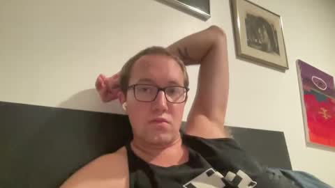 Snapshot of metallica92786 chatting on October 7, 2025, 3:47 am metallica92786 online show from October 7, 2025, 3:47 am