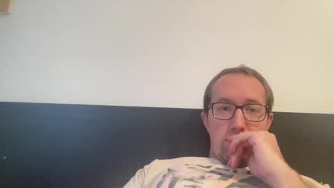 Snapshot of metallica92786 chatting on October 12, 2025, 6:29 pm metallica92786 online show from October 12, 2025, 6:29 pm