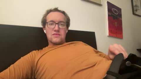 Snapshot of metallica92786 chatting on November 9, 2025, 6:01 am metallica92786 online show from November 9, 2025, 6:01 am