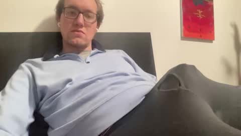 Snapshot of metallica92786 chatting on November 18, 2025, 4:39 am metallica92786 online show from November 18, 2025, 4:39 am