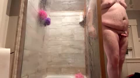 metalmisfit420670636 online show from April 21, 2026, 8:53 am