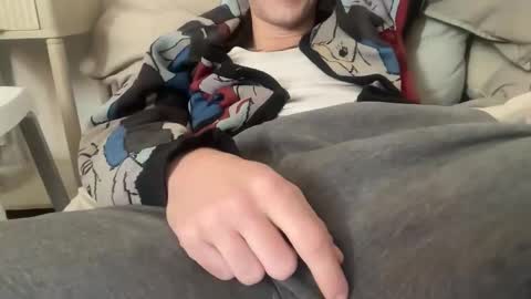 Slater online show from February 9, 2026, 8:35 pm