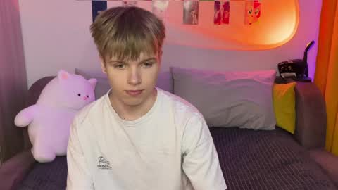 Arthur online show from April 23, 2026, 8:22 pm