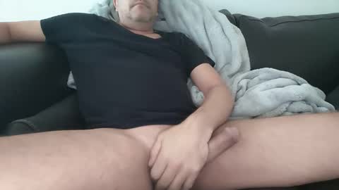 metroguy46 online show from October 5, 2025, 6:56 am