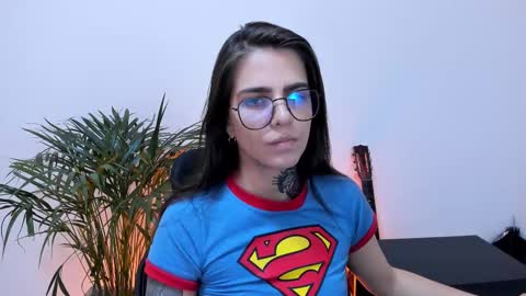 Meurif online show from March 9, 2025, 1:59 pm