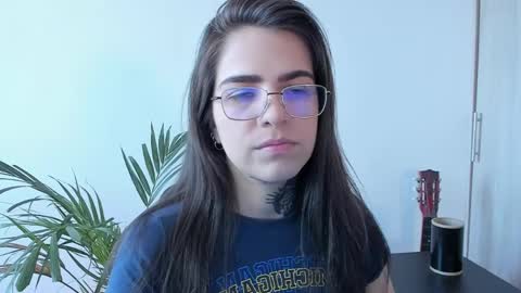 Meurif online show from April 22, 2026, 3:57 pm