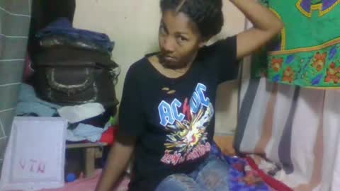 Snapshot of mevasoa chatting on June 30, 2026, 3:40 am mevasoa online show from June 30, 2026, 3:40 am