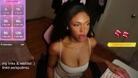 Snapshot of mew2wo chatting on June 10, 2026, 6:34 am mew2wo online show from June 10, 2026, 6:34 am