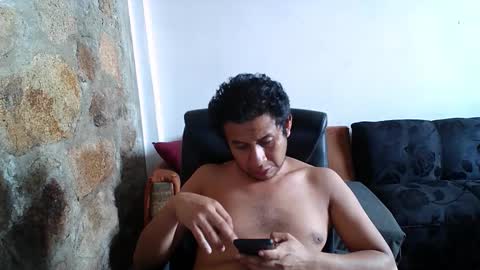 mexatre online show from October 26, 2025, 6:03 pm