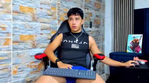 mexwilliams online show from November 3, 2025, 12:39 pm