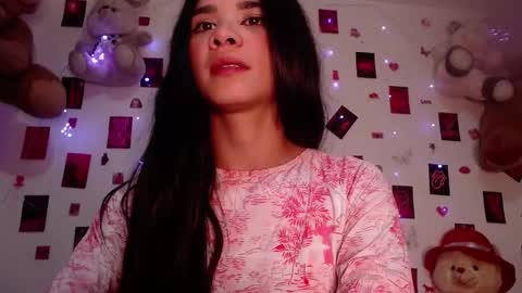 meygan_ online show from October 2, 2025, 4:19 am