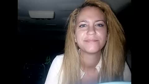 mezzy69 online show from October 5, 2025, 8:34 am