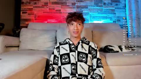 MATHIAS online show from March 12, 2026, 5:46 am