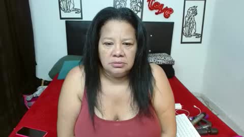 Snapshot of mhia1972 chatting on October 25, 2025, 2:02 pm mhia1972 online show from October 25, 2025, 2:02 pm