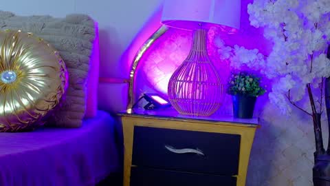 Mhia  online show from April 2, 2026, 12:58 pm