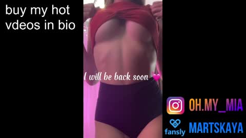 Mia Martskaya online show from April 29, 2026, 3:27 pm