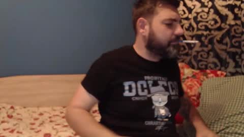 Mia online show from October 26, 2025, 11:53 pm