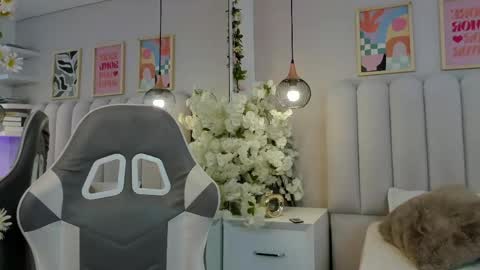Snapshot of mia__bailey_ chatting on June 2, 2026, 3:08 am mia__bailey_ online show from June 2, 2026, 3:08 am