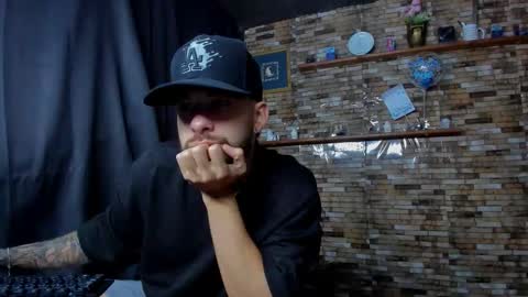 Mia and vincentt model indepent online show from October 15, 2025, 3:50 am