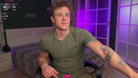 Andre and Mia online show from October 17, 2025, 10:01 pm