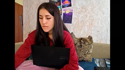 mia_beauti_live online show from April 20, 2026, 11:24 am
