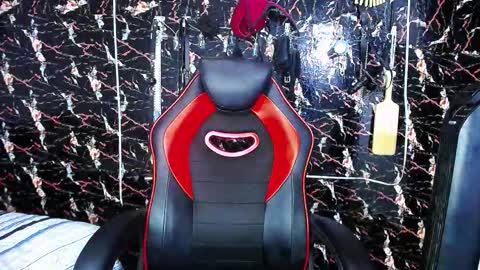 mia Independent model Thanks to everyone for your support online show from November 15, 2025, 10:15 pm