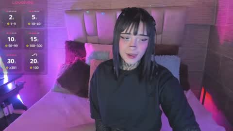 Snapshot of mia_cat05 chatting on June 24, 2026, 5:28 am Mia online show from June 24, 2026, 5:28 am