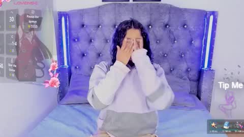 mia_cavallii online show from March 3, 2026, 11:16 am