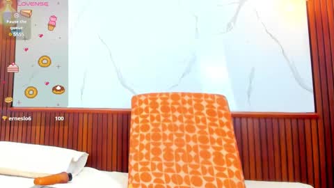 Mia Conde online show from February 21, 2025, 1:11 pm