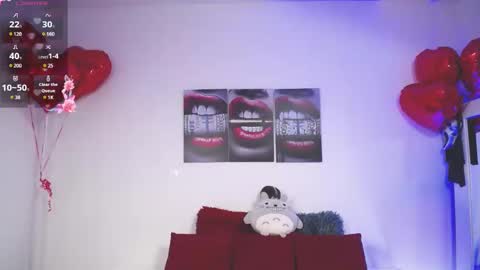 Mia online show from February 12, 2025, 11:09 pm