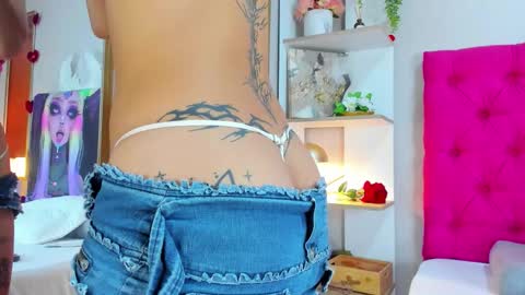 Mia Elieth online show from February 20, 2026, 5:15 am