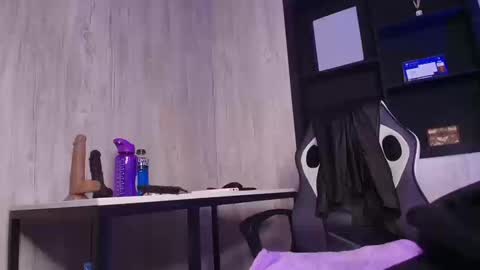 mia_esposito2 online show from October 16, 2025, 4:35 am