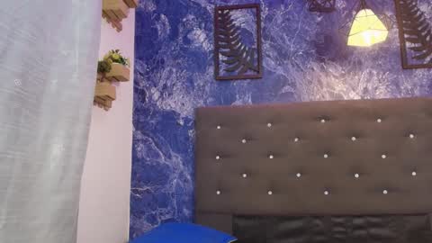 MIA online show from November 29, 2025, 12:52 pm