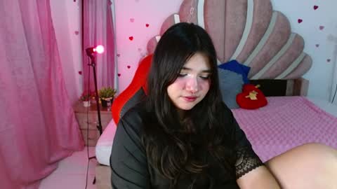 Snapshot of mia_fox666 chatting on April 25, 2026, 2:47 am mia online show from April 25, 2026, 2:47 am